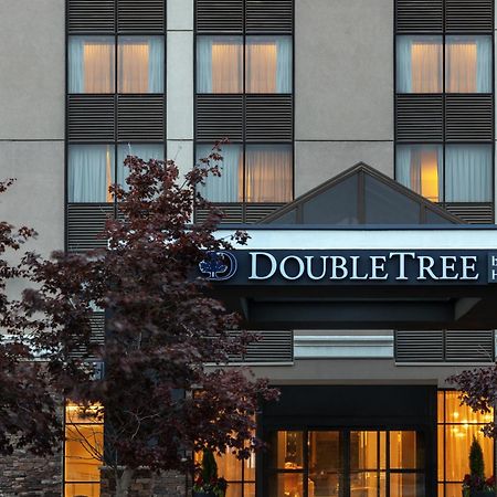 Doubletree By Hilton Kitchener Hotel Kültér fotó
