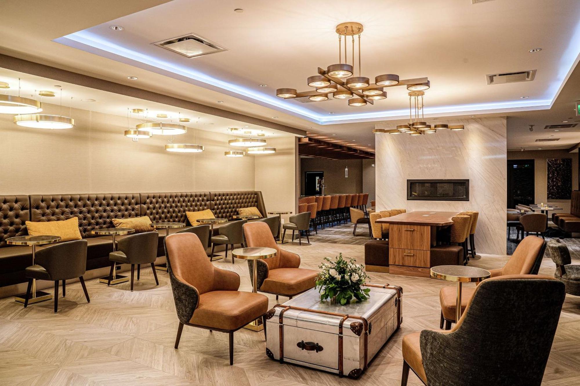 Doubletree By Hilton Kitchener Hotel Kültér fotó