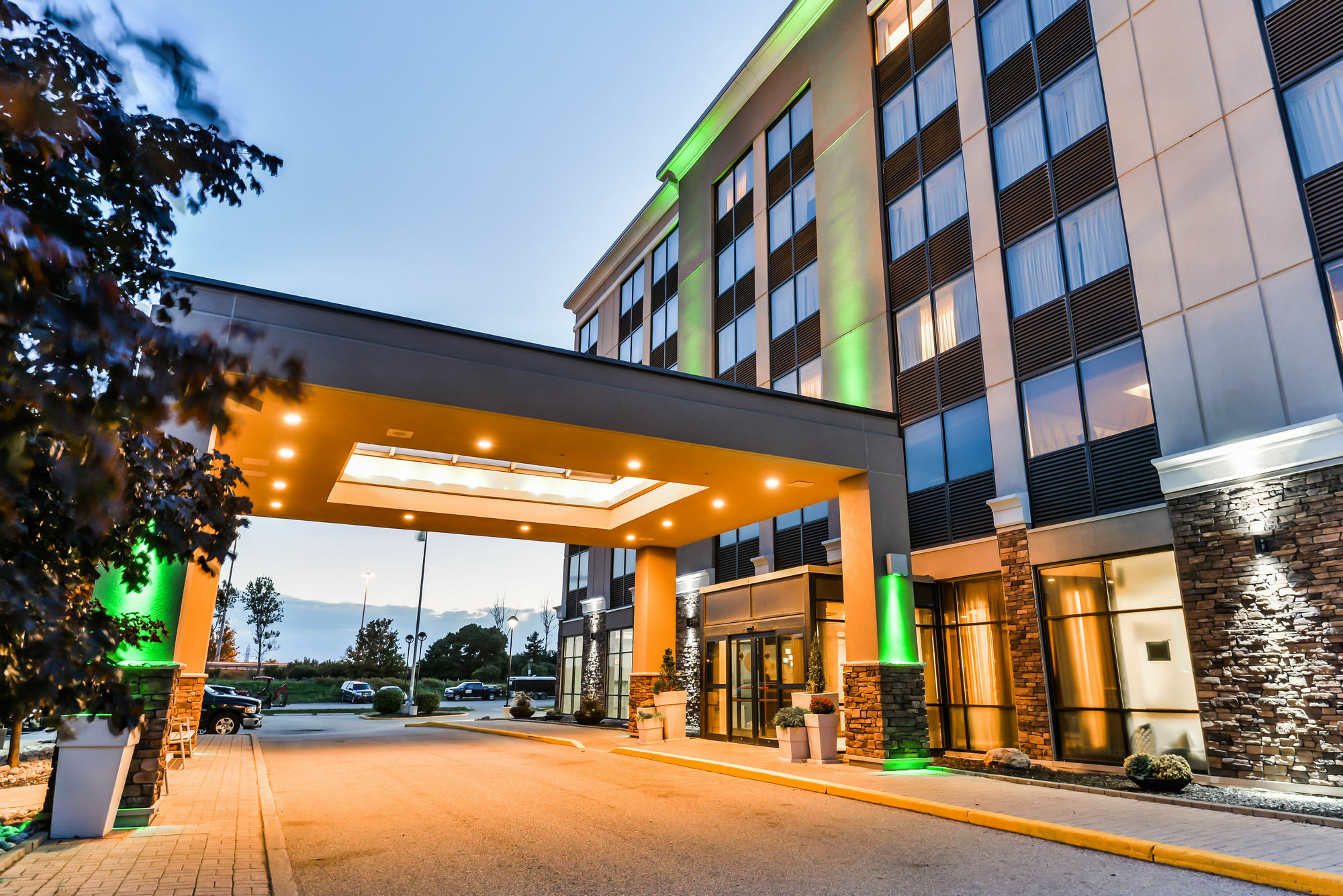 Doubletree By Hilton Kitchener Hotel Kültér fotó