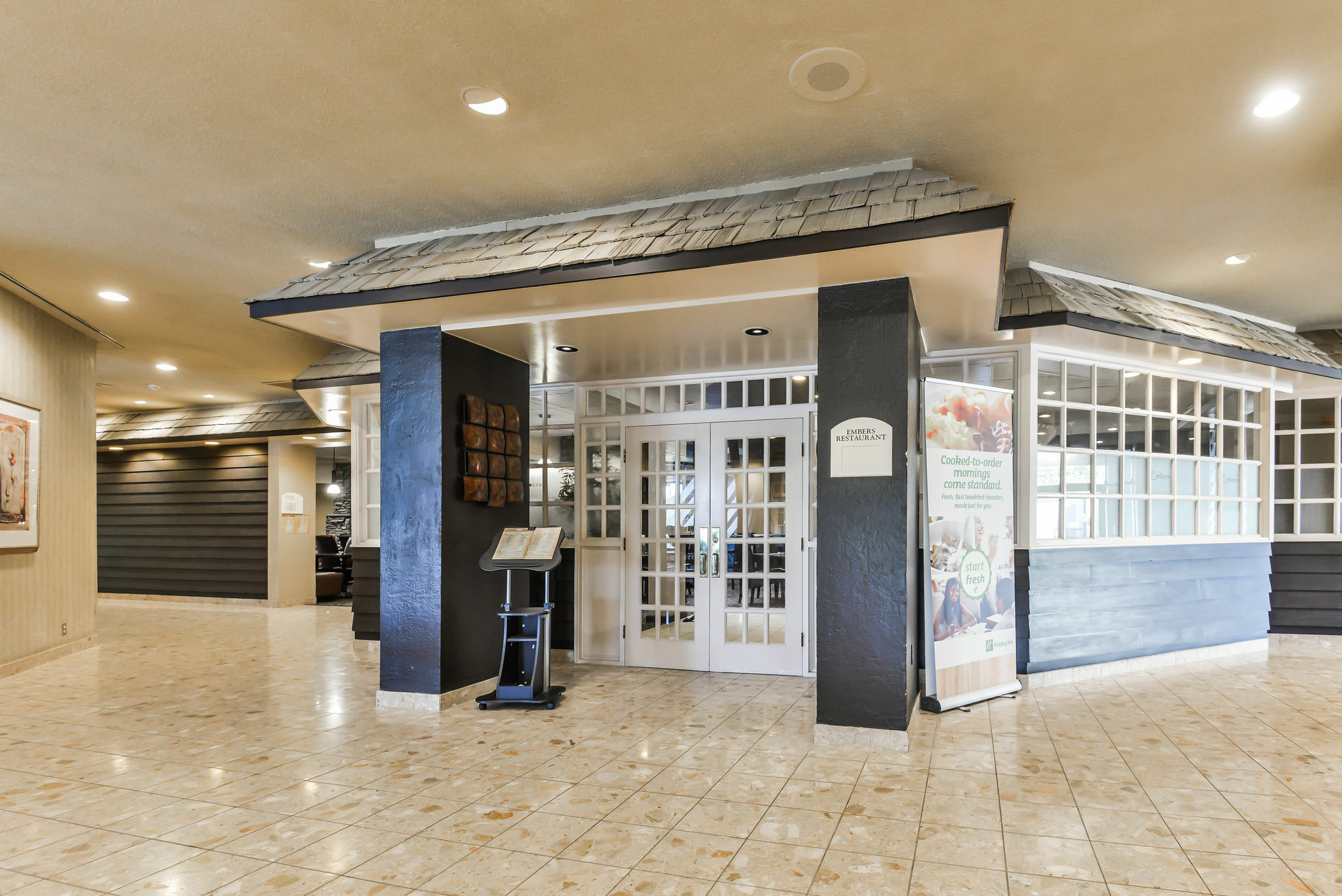 Doubletree By Hilton Kitchener Hotel Kültér fotó